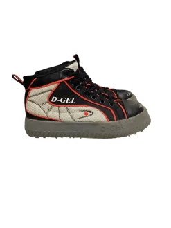 Used D-Gel Broomball/Curling Shoes Senior 9