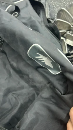 Used DH Ski Travel Bag Black