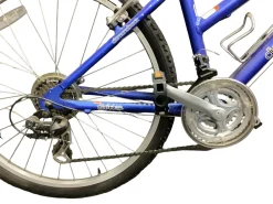 Used Diamondback LUSTRE 1 Mountain Bike Womens Royal Blue 43-47cm - 17-18