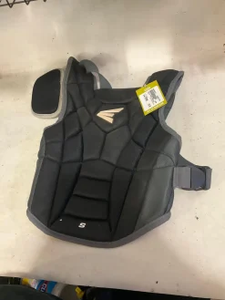 Used Easton CHEST PROTECTOR Catchers Chest Protector Black Intermed