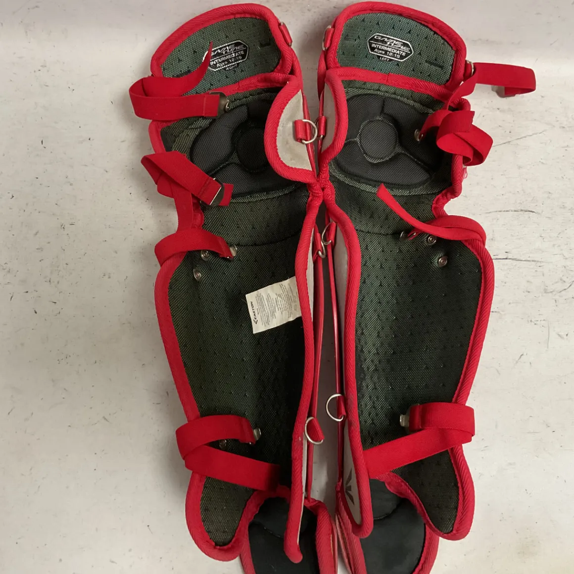 Used Easton GAMETIME Intermediate Catchers Set