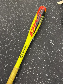Used Easton RIVAL BB/SB USA 2 1/4 Bat 26