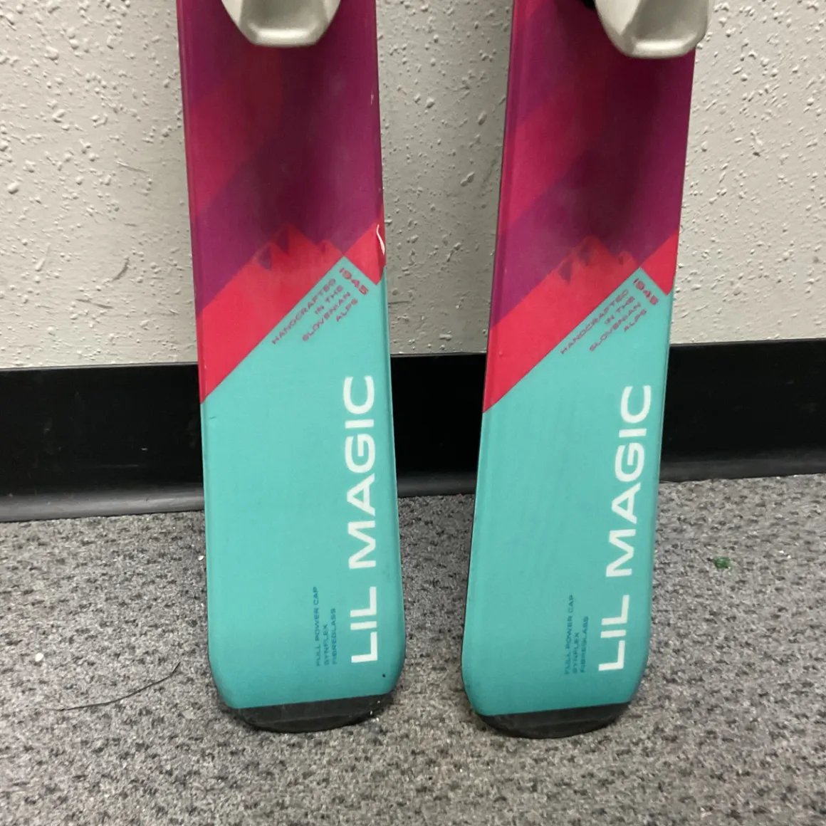 Used Elan LIL MAGIC Girls DH Ski/Binding Pink 130 cm