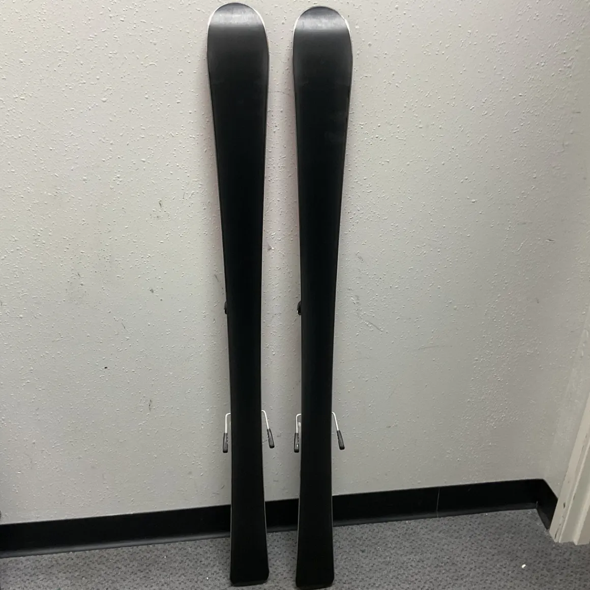 Used Elan LIL MAGIC Girls DH Ski/Binding Pink 130 cm