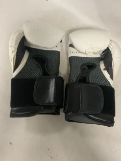 Used Everlast EVERSHIELD Boxing Gloves White Senior