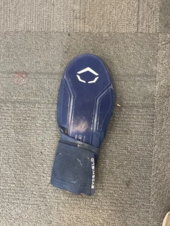 Used Evoshield SLIDING MITT Field Equipment