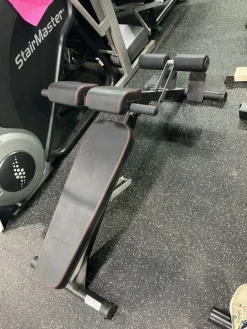 Used FINESS REALITY Slant Bench