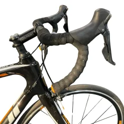 Used Fuji GRANFONDO 2.3 Road Bike Mens Black 54-55cm - MD Frame