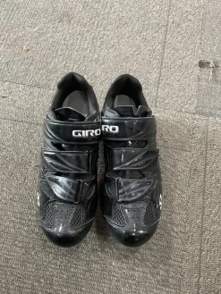 Used Giro Bike Shoes Adult Black Senior 4
