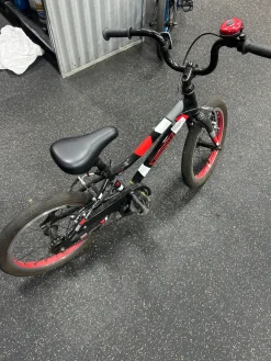 Used GUARDIAN ETHOS Hybrid/City Bike Boys Red 16"