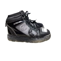 Used HAGEN Broomball/Curling Shoes Senior 9