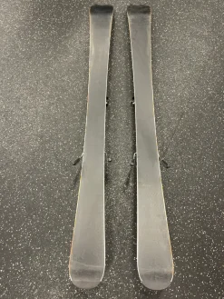 Used Head SUPER SHAPE TEAM Boys DH Ski/Binding Yellow 117 cm