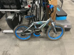 Used Huffy WHIRL Mountain Bike Boys Royal Blue 20"