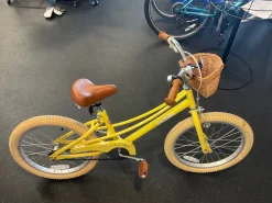 Used JOYSTAR Cruiser Bike Girls Yellow 20"