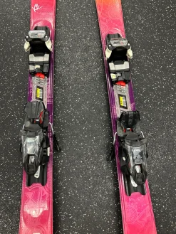 Used K2 LUV STRUCK 80 Womens DH Ski/Binding Purple 156 cm
