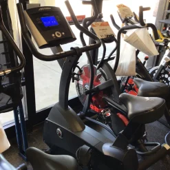 Used Life Fitness C1 LIFECYCLE UPRIGHT EXERCISE BIKE Upright Bike