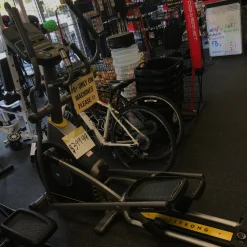 Used Livestrong LS8.0E Manual Elliptical