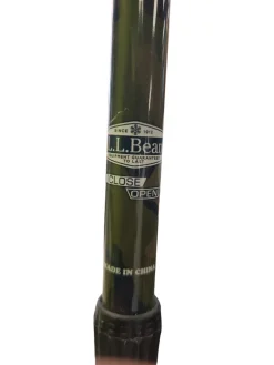 Used L.L. Bean WINTER WALKER Boys DH Ski Pole Green 70 cm / 28 in