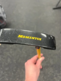 Used Momentus PUTTER Putting Aid