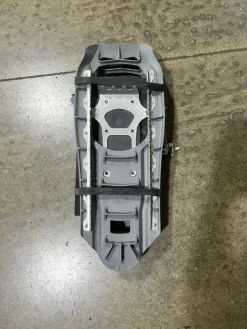 Used MSR Snowshoes Mens Grey 22"