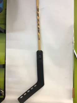 Used Mylec MYLEC GOALIE STICK PENS FOUND Youth Goalie Stick 28"