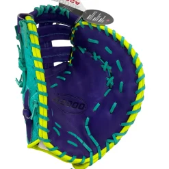 Used NEVER USED WILSON A2000 1612 BB/SB First Base Mitt RH Throw Purple 12
