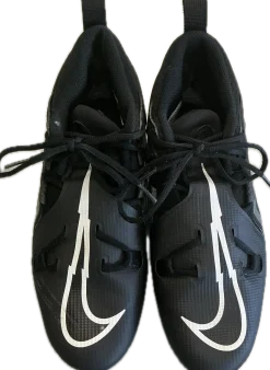 Used Nike Adult FB Cleats Black Senior 9