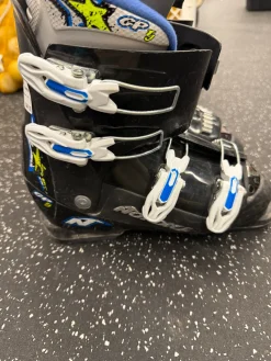 Used Nordica CP TJ Boys DH Ski Boot Black 250 MP - M07 - W08