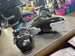 Used Nordica CRUISE SW Womens DH Ski Boot Black 265 MP - M08.5 - W09.5