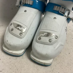 Used Nordica LITTLE BELLE Girls DH Ski Boot White 225 MP - J04.5 - W5.5