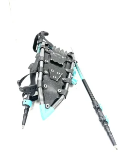 Used NOREAST SNOWSHOES W/ HIKING POLES Snowshoes Mens Teal 25