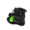 Used QUEST Size 8 Snow Boots