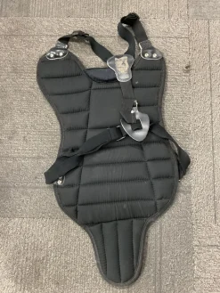 Used Rawlings Catchers Chest Protector Black Youth
