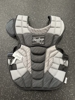 Used Rawlings CPV2NI Catchers Chest Protector Black Intermed