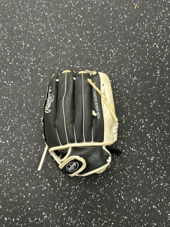 Used Rawlings HFP115BW LH Throw Fastpitch Gloves Black 11 1/2