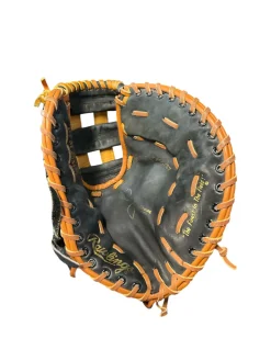 Used Rawlings MARK MCGWIRE RFM BB/SB First Base RH Throw None 12 1/2"
