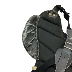 Used Rawlings 12P AGES 10-14 Catchers Chest Protector Black Intermed