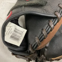 Used Rawlings Premium Series D325BWCM Baseball Catchers RH Throw Black 32 1/2