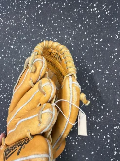 Used Rawlings RBG90 BB/SB First Base LH Throw Brown 11"