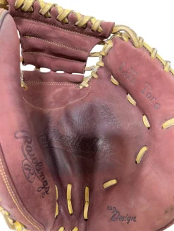 Used Rawlings SCM33SS BB/SB Catchers RH Throw Maroon 33"