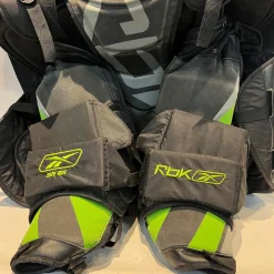Used Reebok AB 6K SR-MED Senior Body Armor MD