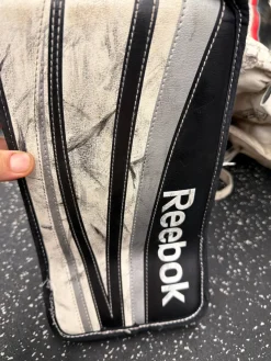 Used Reebok 4K Youth Goalie Blocker Black