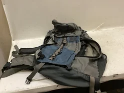 Used REI LOOKOUT 44 LITER Internal Frame Backpack Royal Blue