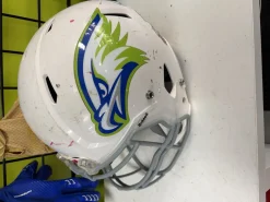 Used Riddell VICTOR 2023 YOUTH FB Helmet None SM