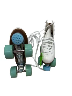 Used RollerDerby CRUZE XR Womens Roller Skates White Size 7