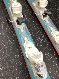 Used Rossignol EXPERIENCE 84 Womens DH Ski/Binding Teal 160 cm