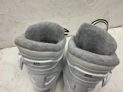 Used Rossignol FUN GIRL Girls DH Ski Boot White 225 MP - J04.5 - W5.5
