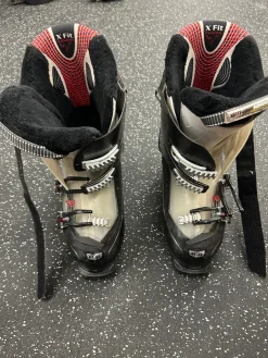 Used Salomon MISSION 70 Mens DH Ski Boot Black 280 MP - M10 - W11