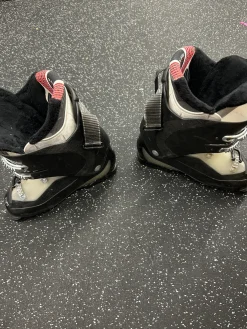 Used Salomon MISSION 70 Mens DH Ski Boot Black 280 MP - M10 - W11