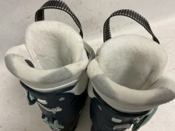 Used Salomon QST ACCESS 70W Womens DH Ski Boot White/Black/Navy 240 MP - J06 - W07
